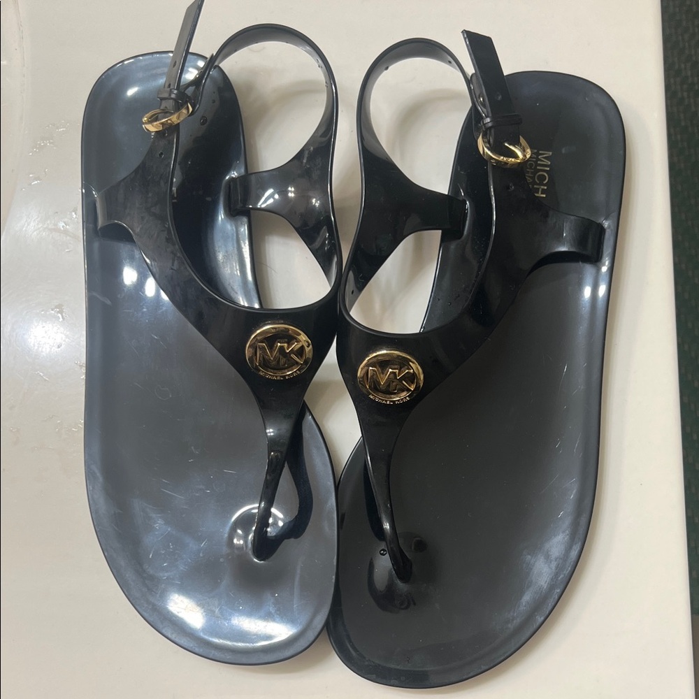 Michael Kors Black and Gold Lillie jelly Thong Sandals size 8
